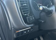 Mitsubishi Outlander SUV / Terénní 2,3 l 110 kw