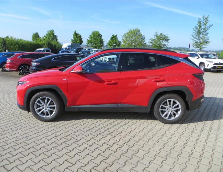 Hyundai Tucson 4