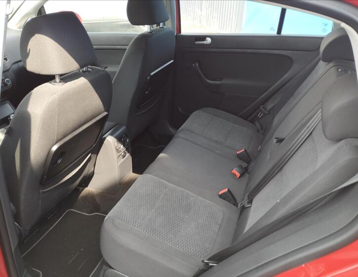 Volkswagen Golf Plus 10