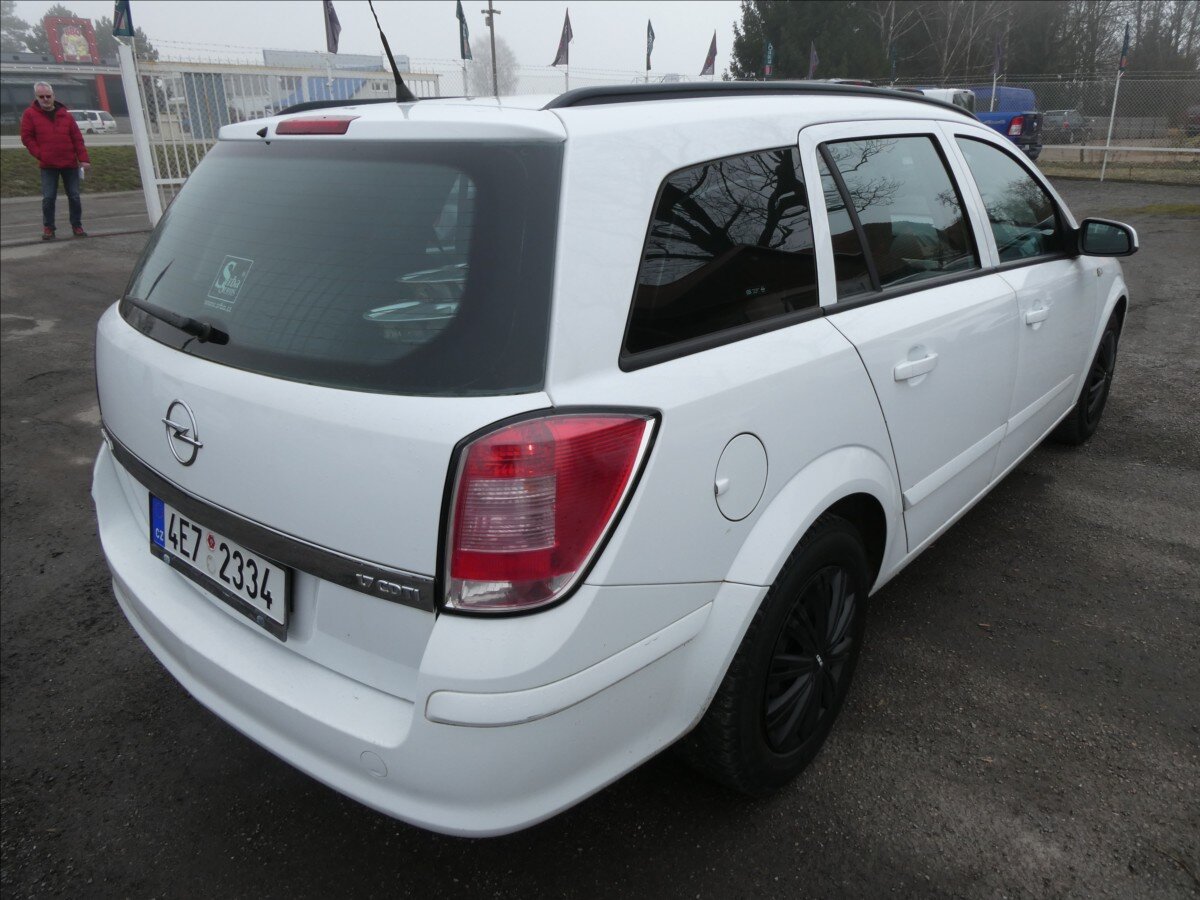 Opel Astra Kombi 1,7 l 74 kw