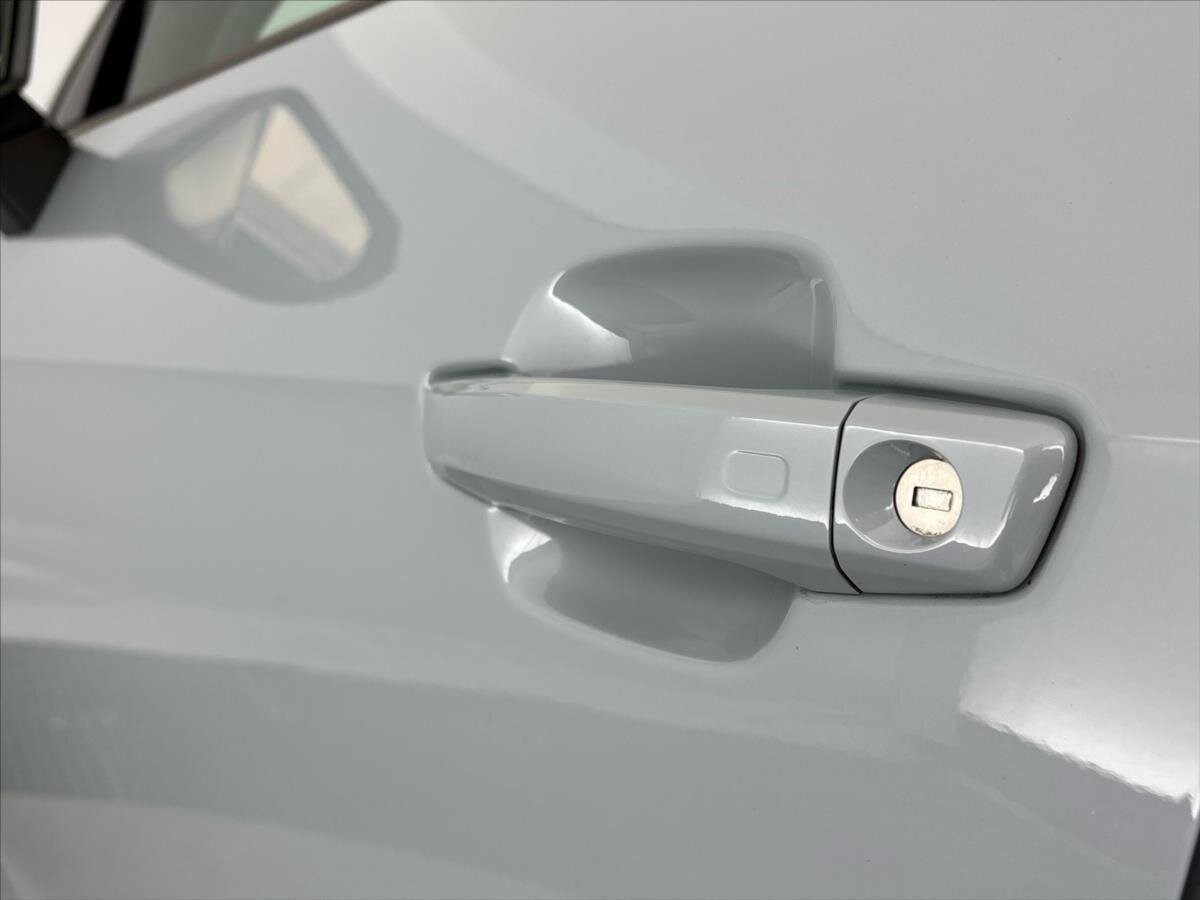 Audi Q2 SUV / Terénní 1,5 l 110 kw