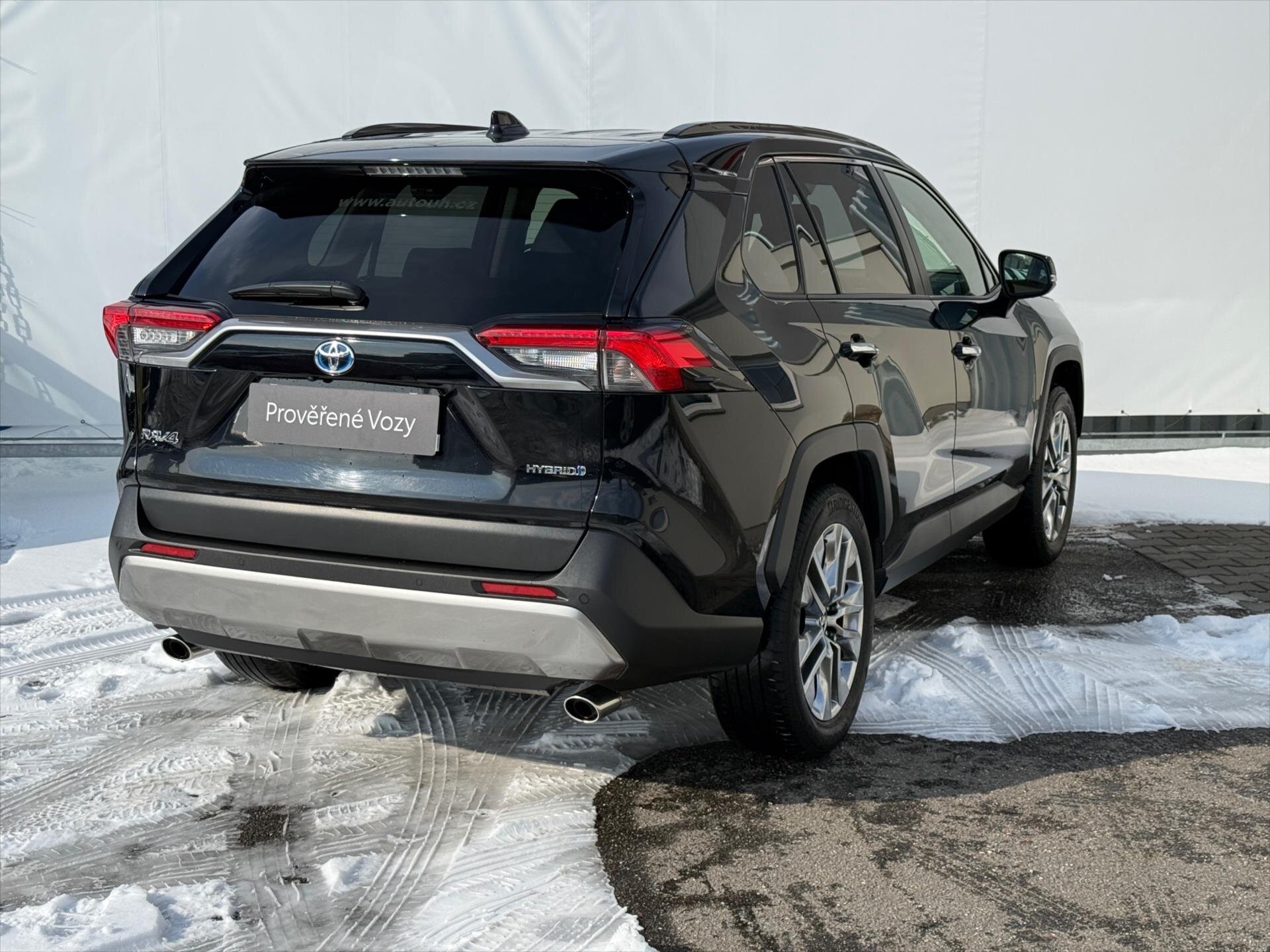 Toyota RAV4 SUV / Terénní 2,5 l 131 kw