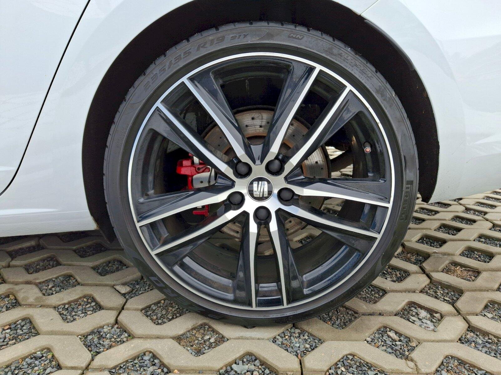 Seat Leon Kombi 2,0 l 221 kw