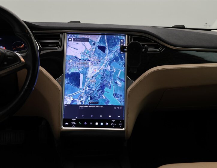 Tesla Model S Sedan / Limuzína 0,0 193 kw