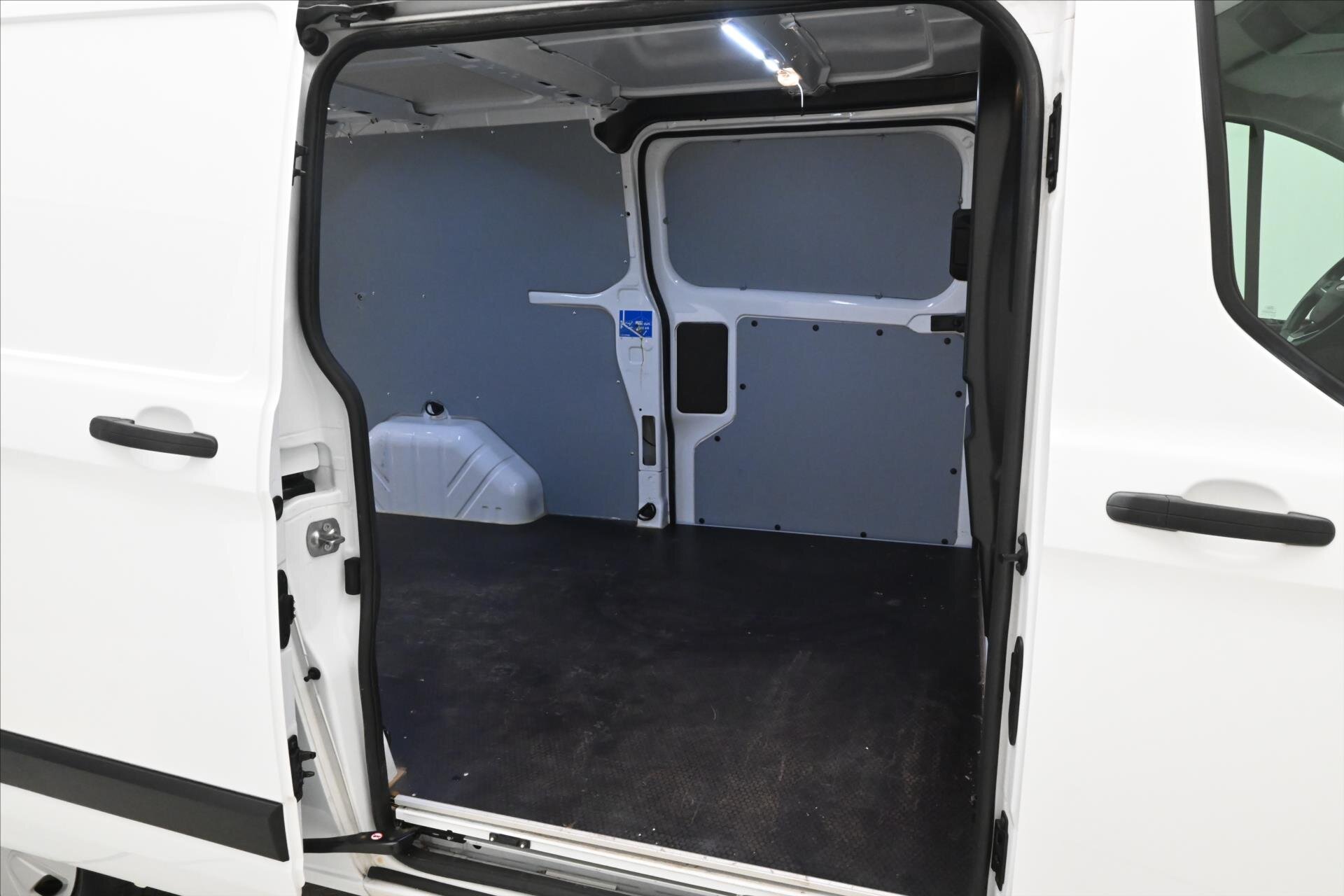 Ford Transit Custom Skříň 2,0 l 96 kw