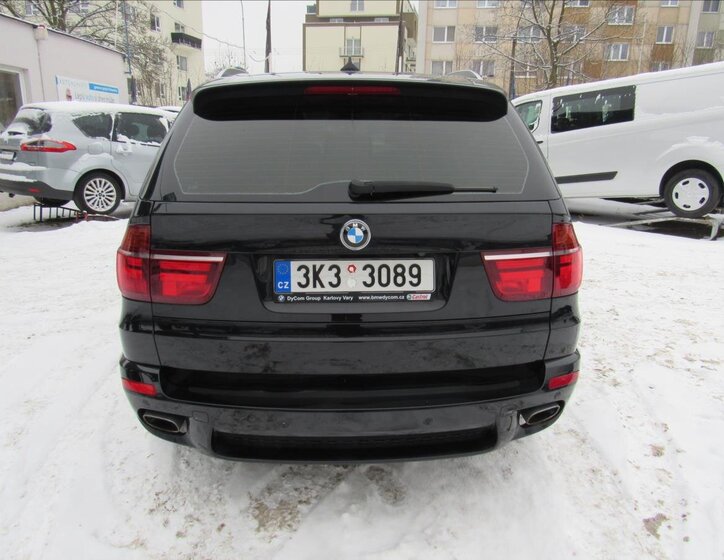 BMW X5 Kombi 3,0 l 225 kw
