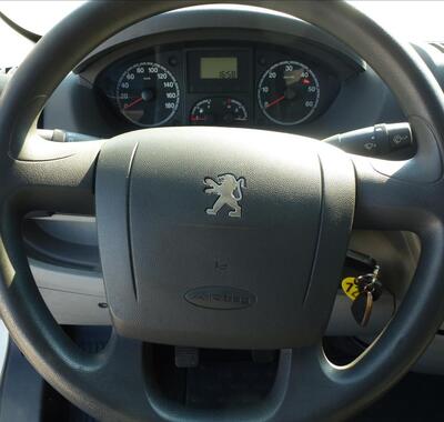 Peugeot Boxer 26