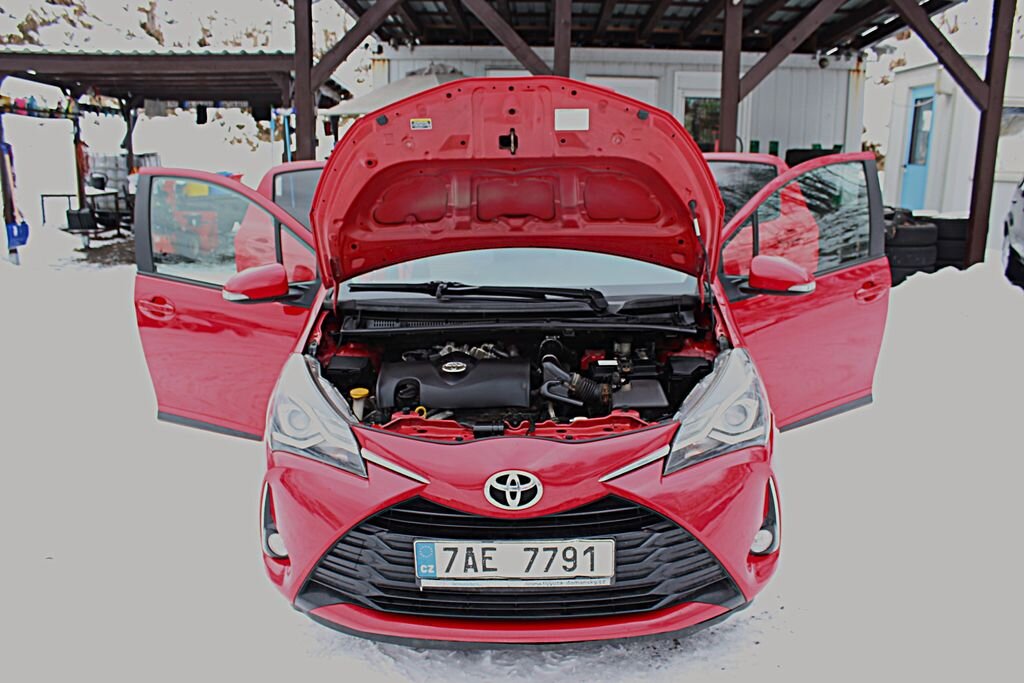 Toyota Yaris Hatchback 1,5 l 82 kw
