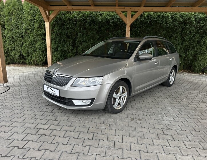 Škoda Octavia 1