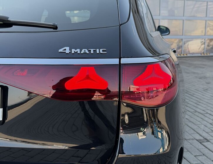 Mercedes-Benz Třídy E Kombi 3,0 l 270 kw