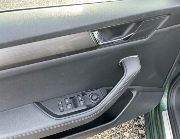 Škoda Superb Kombi 2,0 l 110 kw