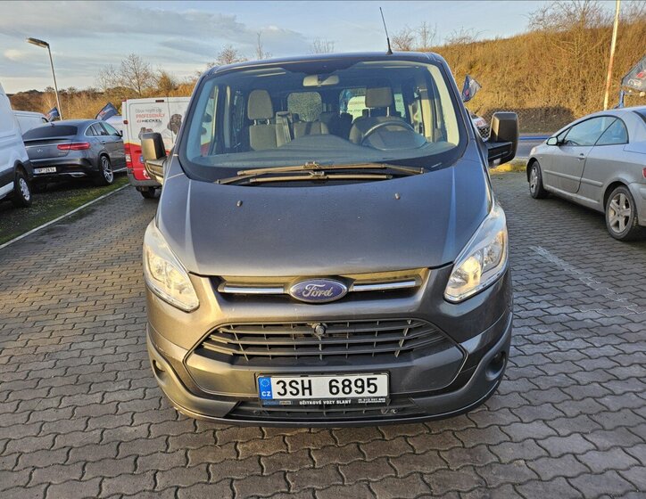 Ford Transit Custom 2
