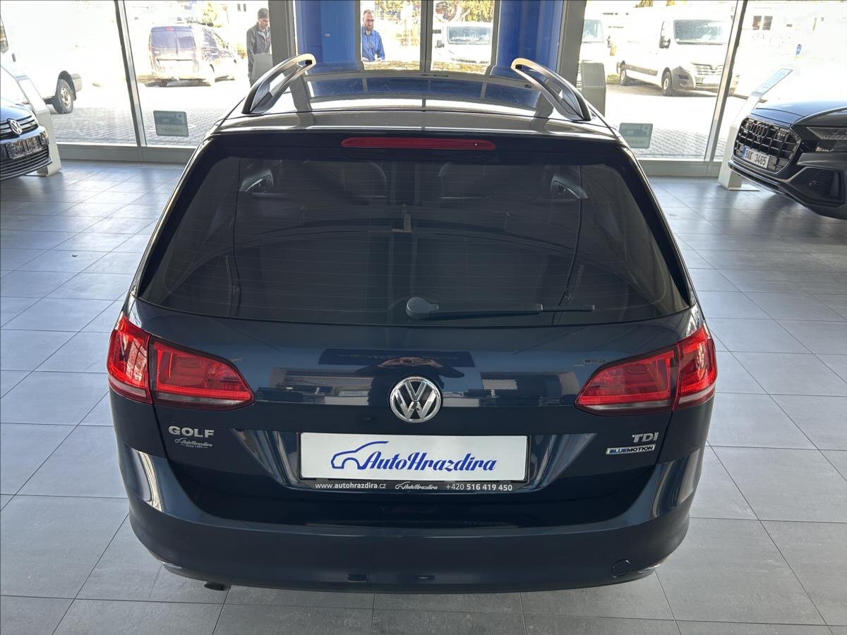 Volkswagen Golf Kombi 1,6 l 81 kw