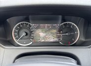 Land Rover Range Rover Velar SUV / Terénní 2,0 l 150 kw