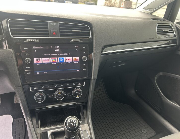 Volkswagen Golf Kombi 2,0 l 110 kw