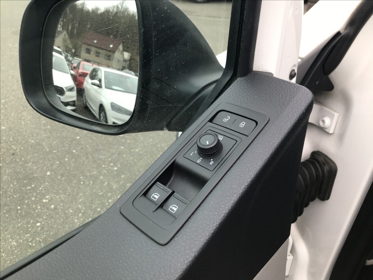 Volkswagen Transporter Kombi 2,0 l 110 kw