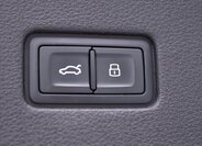 Audi Q8 SUV / Terénní 3,0 l 250 kw