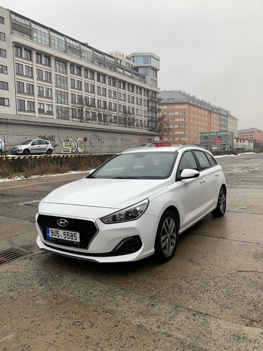 Hyundai i30 Kombi 998,0 88 kw