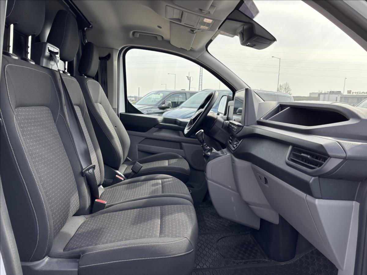 Ford Transit Custom Skříň 2,0 l 100 kw