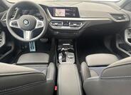 BMW Řada 2 8