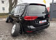 Volkswagen Touran MPV 1,2 l 81 kw