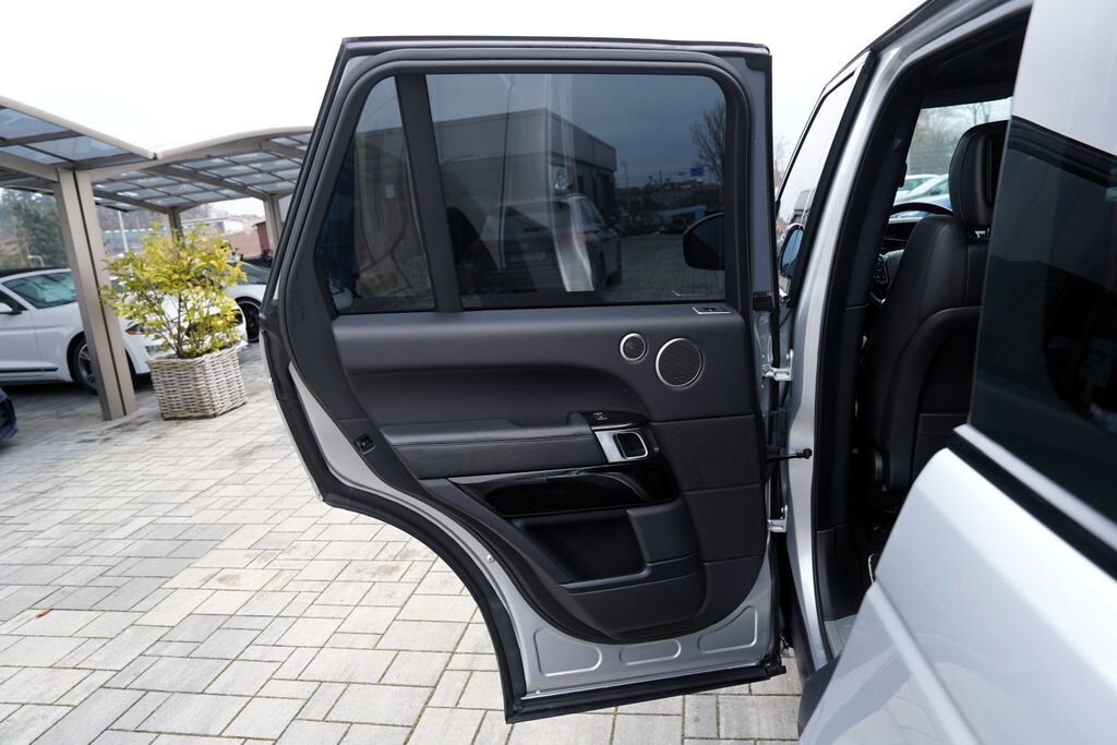 Land Rover Range Rover SUV 3,0 l 190 kw