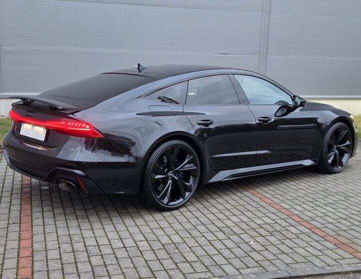 Audi RS7 Hatchback 4,0 l 441 kw