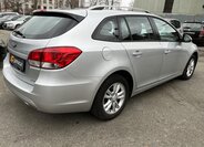 Chevrolet Cruze Kombi 1,7 l 96 kw