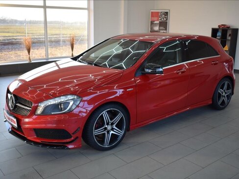 Mercedes-Benz Třídy A Hatchback 2,0 l 155 kw