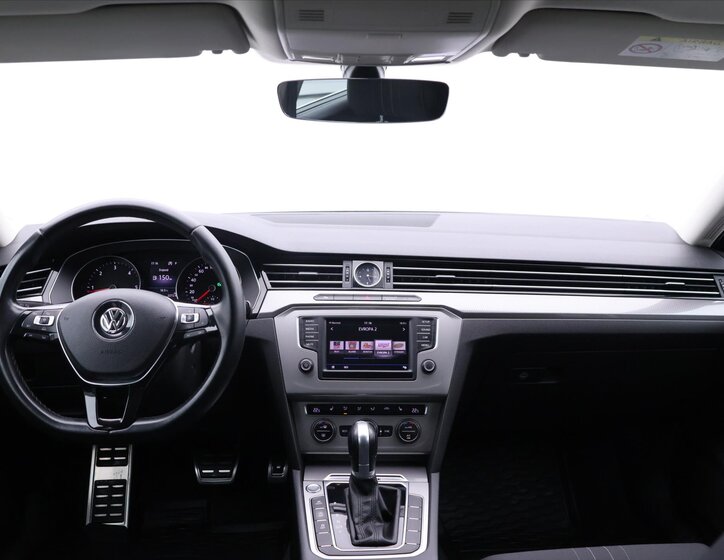 Volkswagen Passat Kombi 2,0 l 140 kw