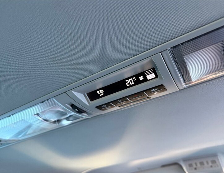 Volkswagen Transporter 25