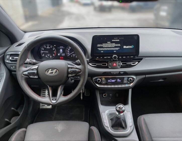 Hyundai i30 Kombi 998,0 88 kw