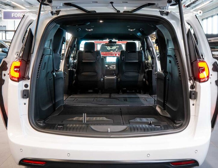 Chrysler Pacifica MPV 3,6 l 221 kw