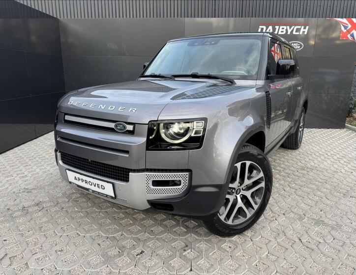 Land Rover Defender 1