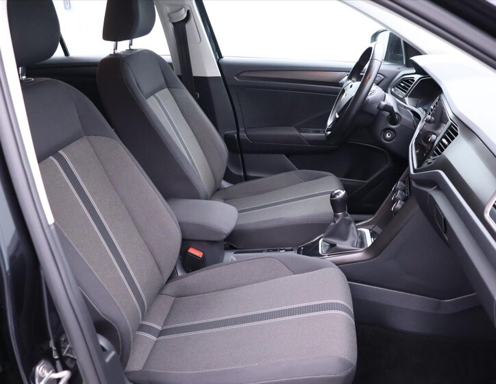 Volkswagen T-Roc SUV 999,0 85 kw