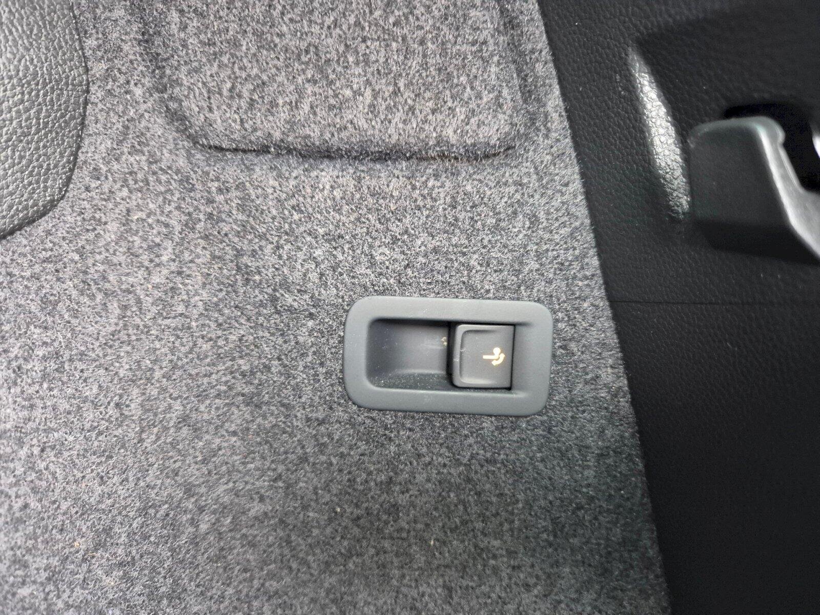 Škoda Karoq SUV / Terénní 1,5 l 110 kw