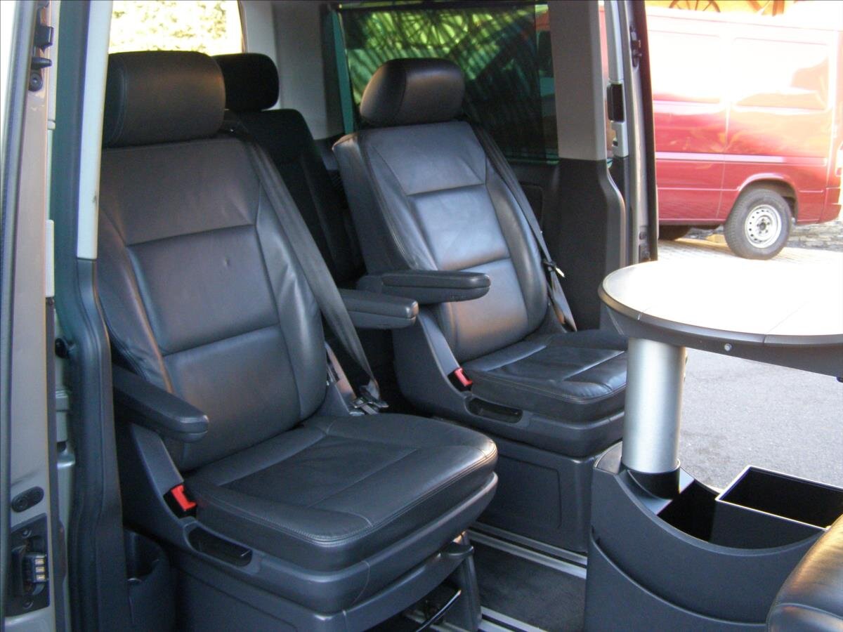 Volkswagen Multivan MPV 2,0 l 132 kw