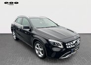 Mercedes-Benz GLA 7