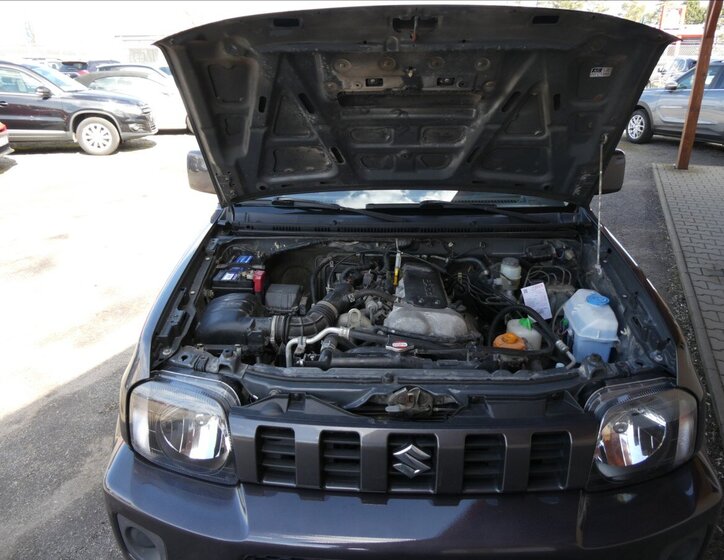 Suzuki Jimny SUV / Terénní 1,3 l 62 kw
