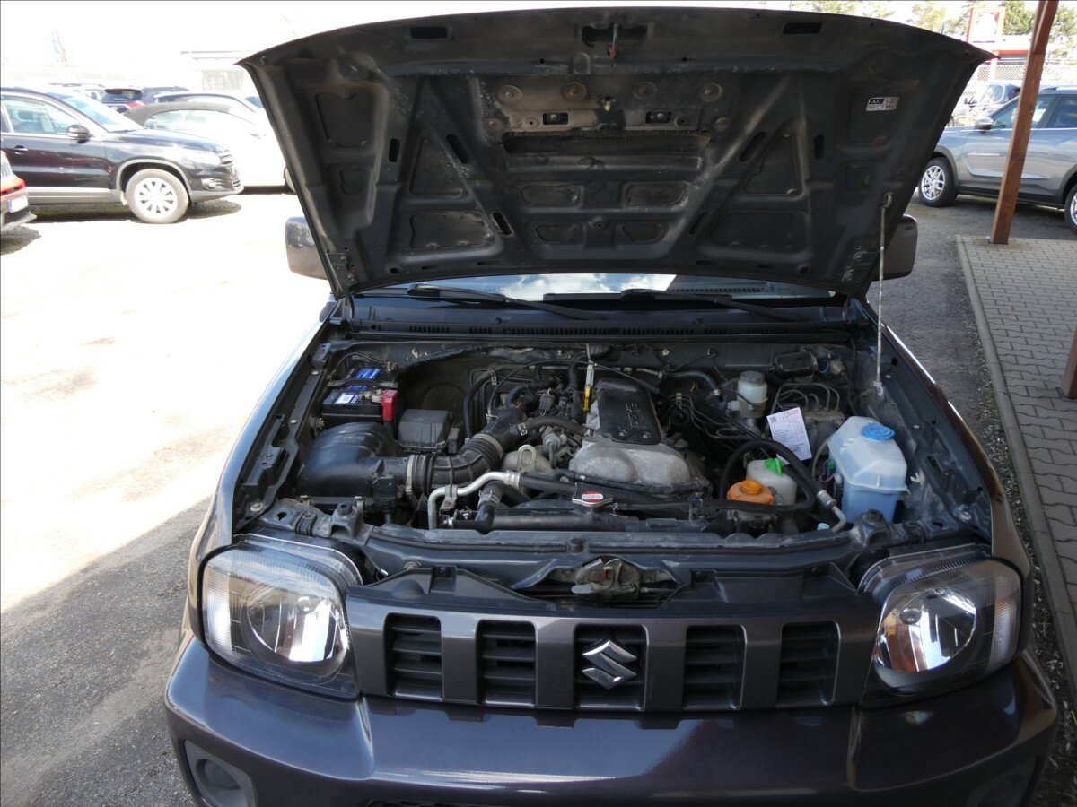 Suzuki Jimny SUV / Terénní 1,3 l 62 kw