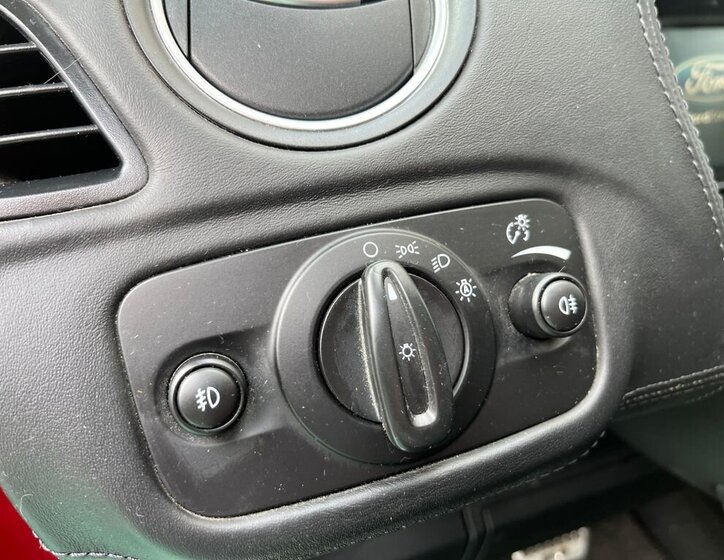 Ford S-MAX MPV 2,0 l 176 kw