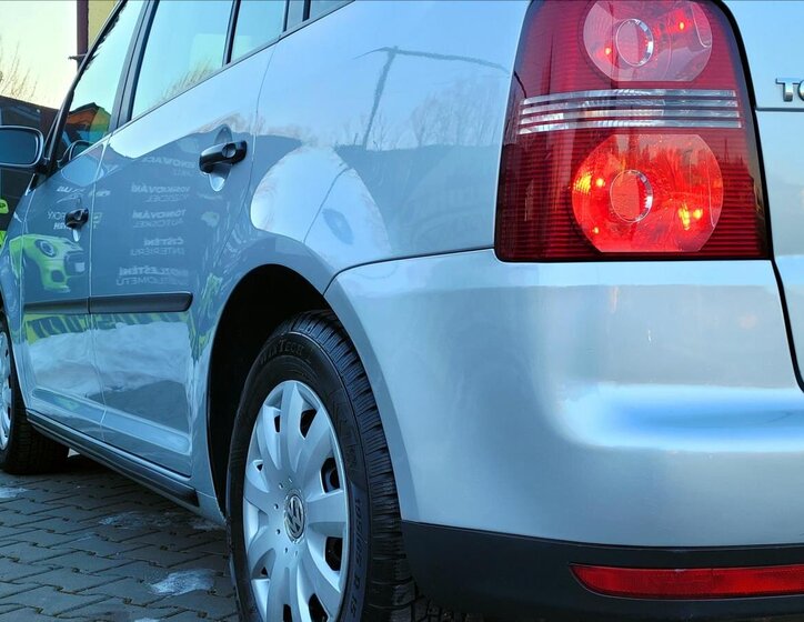 Volkswagen Touran MPV 1,9 l 77 kw