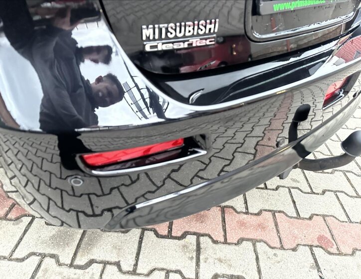 Mitsubishi Lancer Hatchback 1,6 l 86 kw