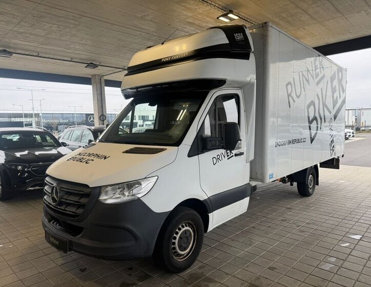 Mercedes-Benz Sprinter 1