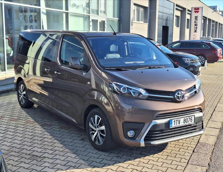 Toyota ProAce Verso 4