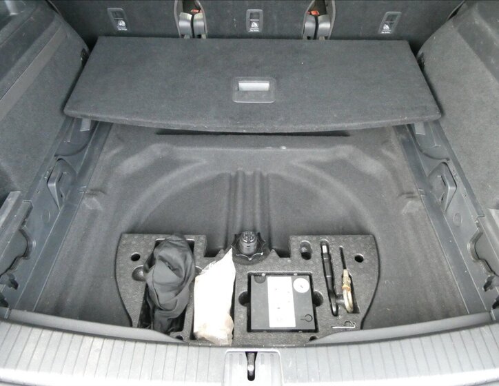 Volkswagen Touran MPV 1,2 l 81 kw