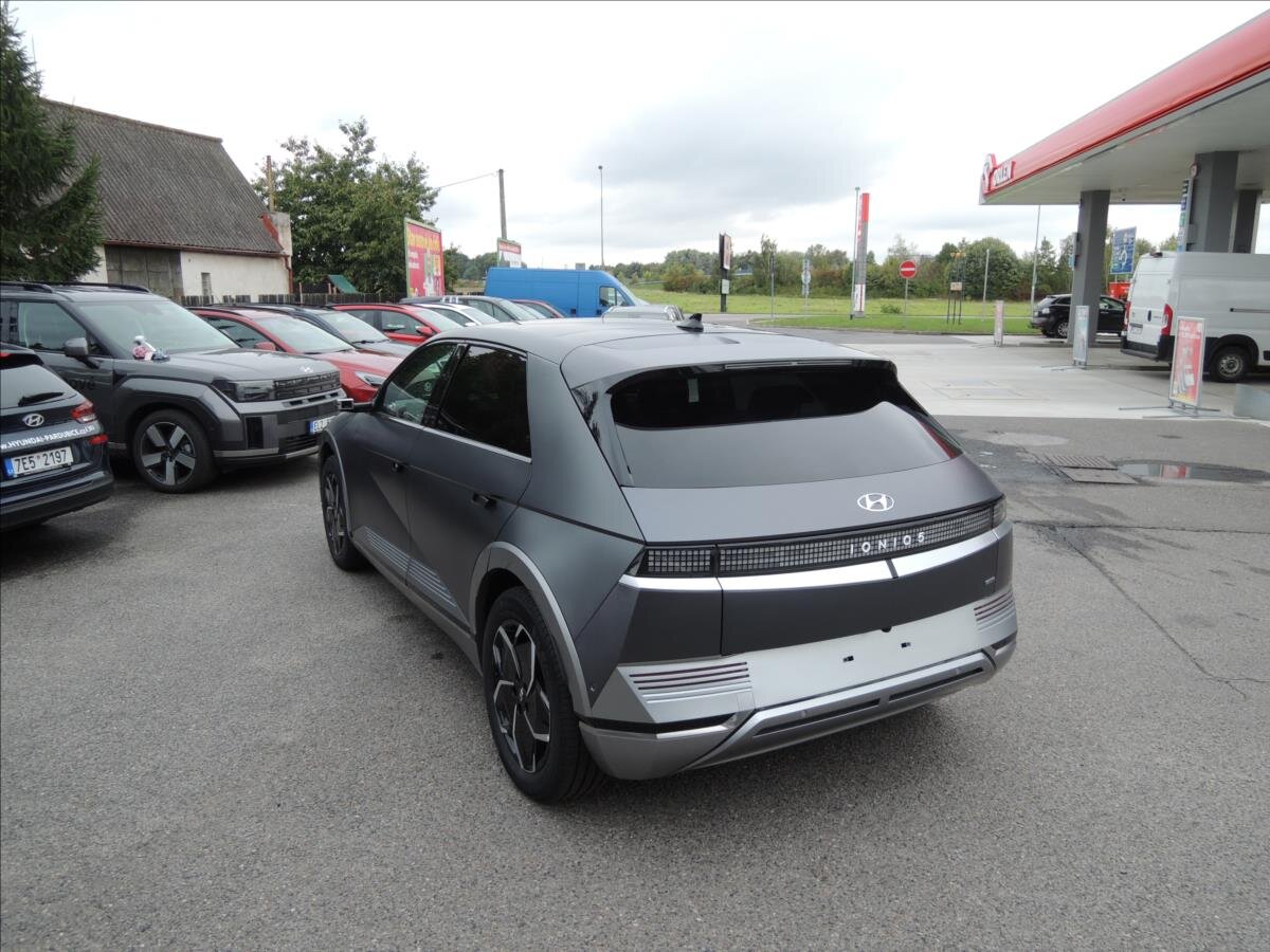 Hyundai Ioniq 5 SUV / Terénní 1,0 239 kw
