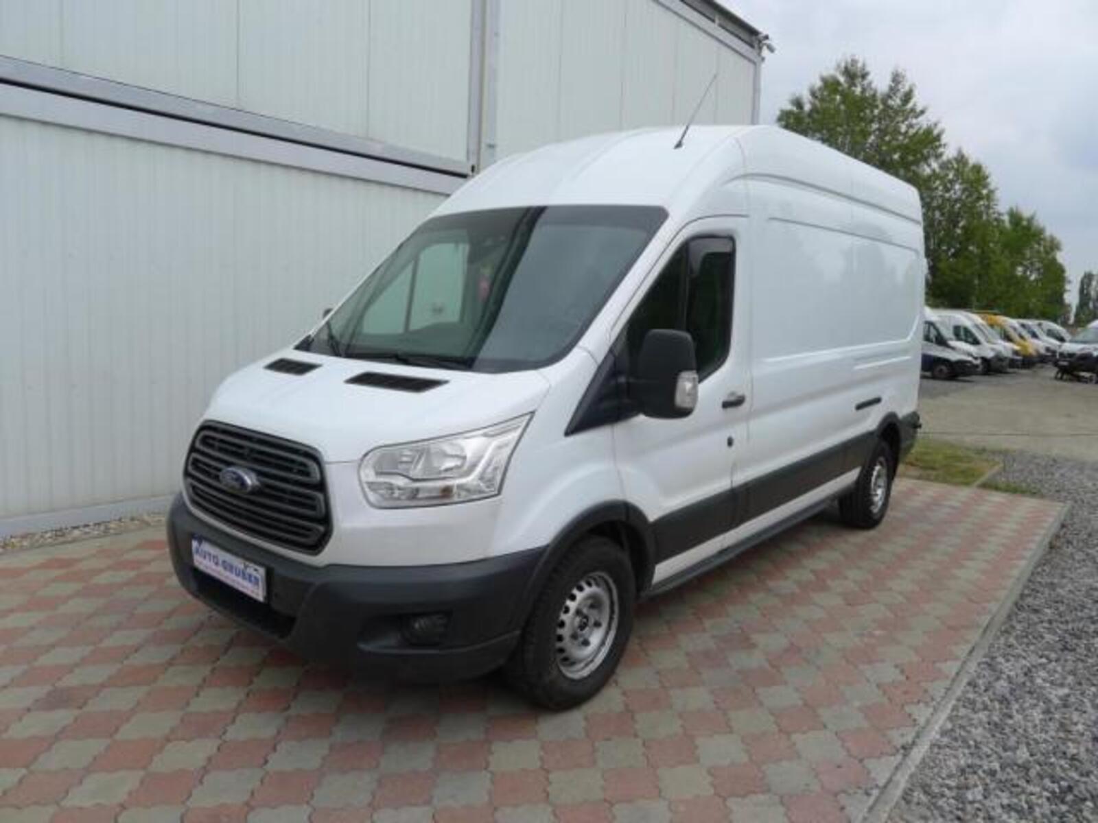 Ford Transit 1