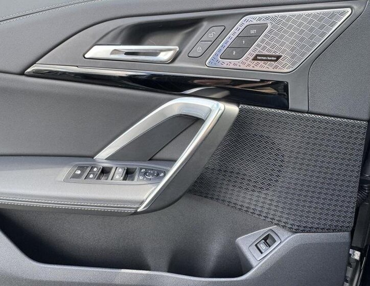 BMW X1 SUV 1,5 l 125 kw