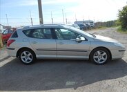 Peugeot 407 Kombi 2,2 l 120 kw